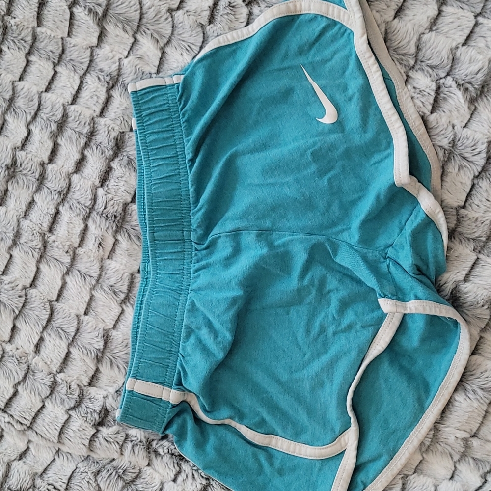 Girl's Nike Shorts Teal Size Small